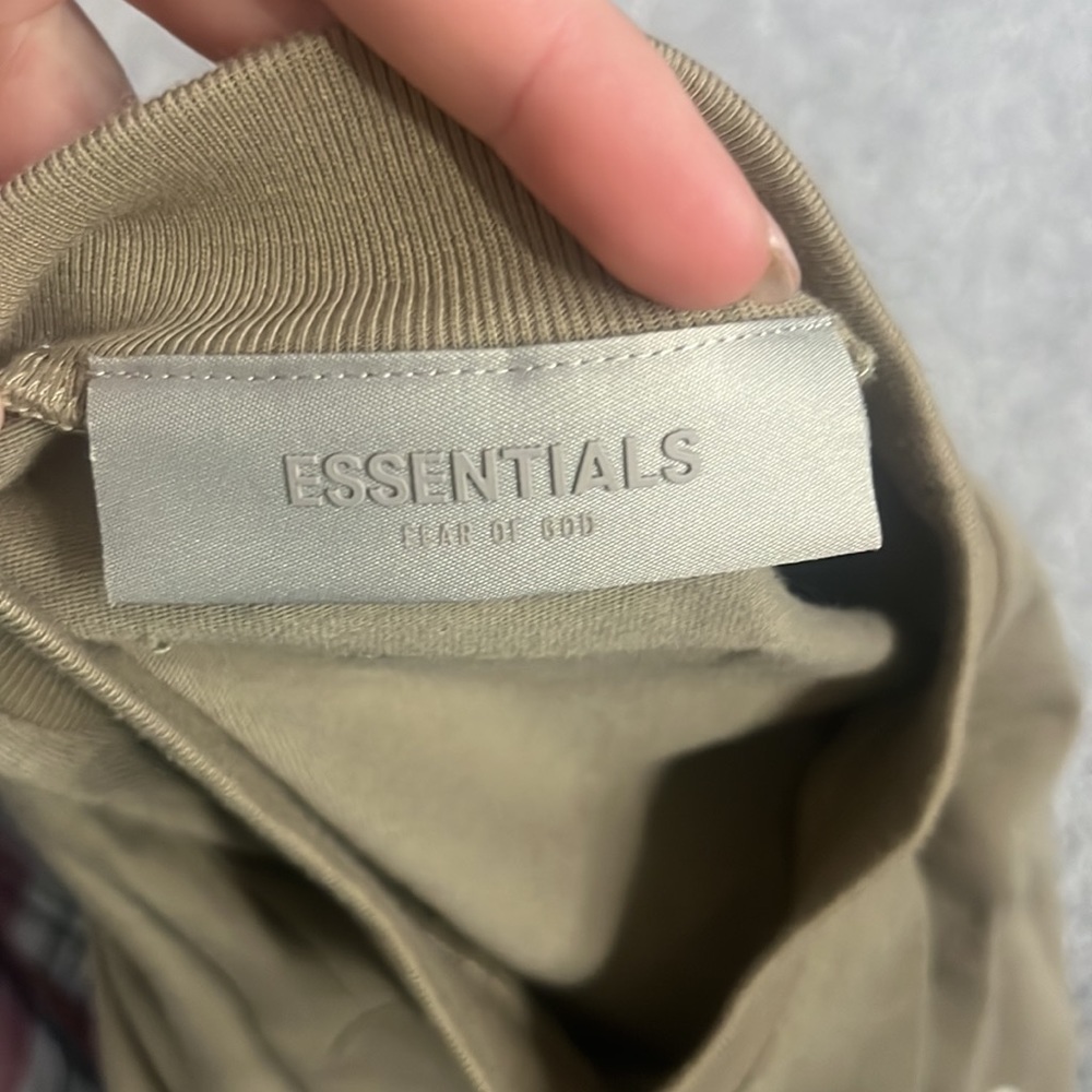 Essentials Tee - Picture 3 of 3
